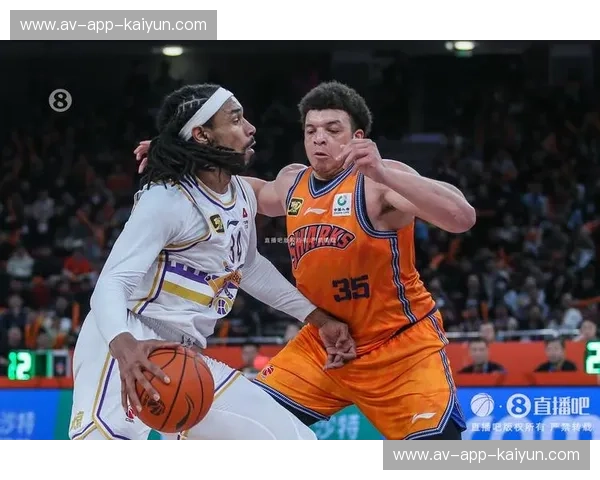 决战紫金之巅，骑士vs鹈鹕直播，点燃你的篮球激情！